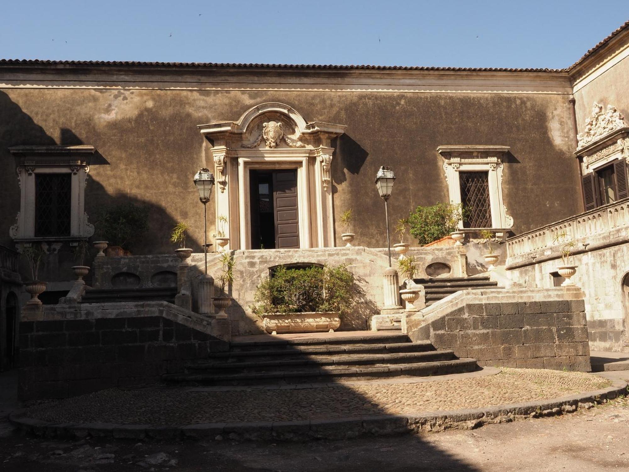 Deodato Guest House Catania Exterior foto
